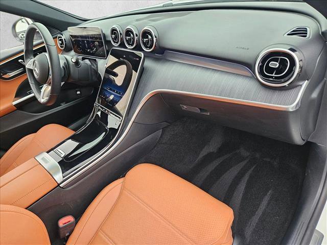 Used 2025 Mercedes-Benz C 300 Sedan image 20