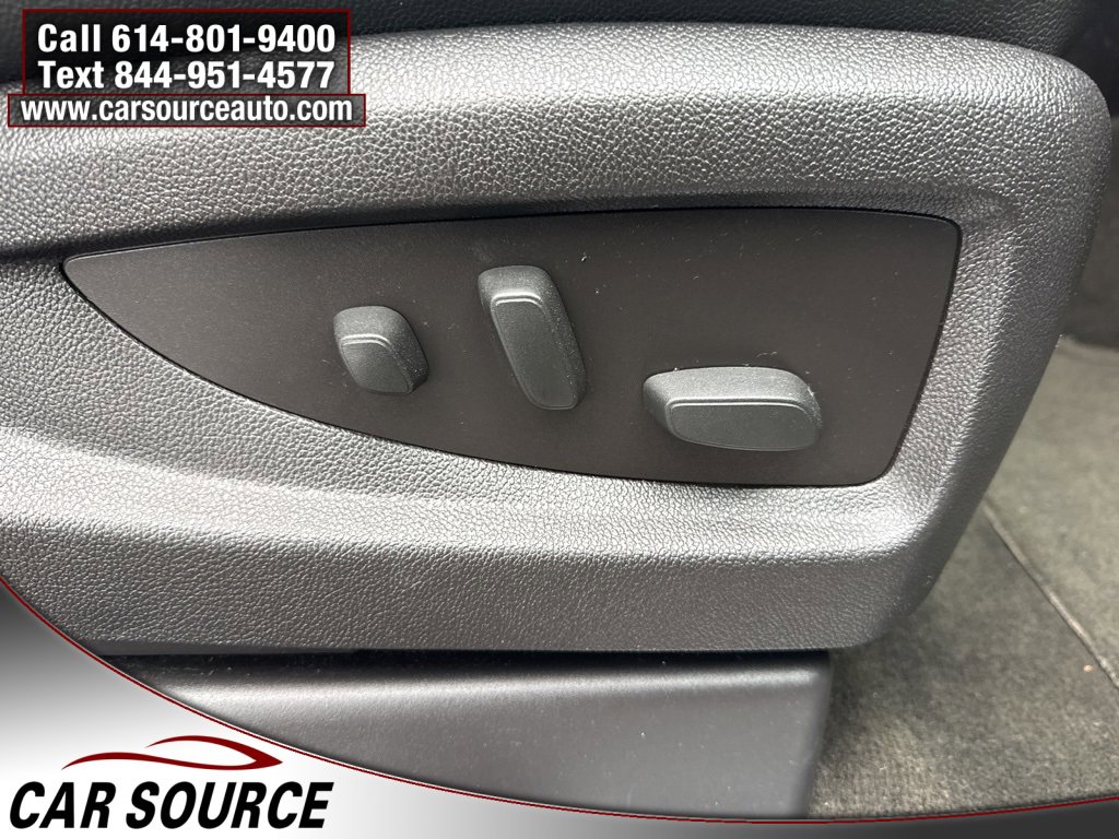 Used 2017 Chevrolet Suburban LT image 45