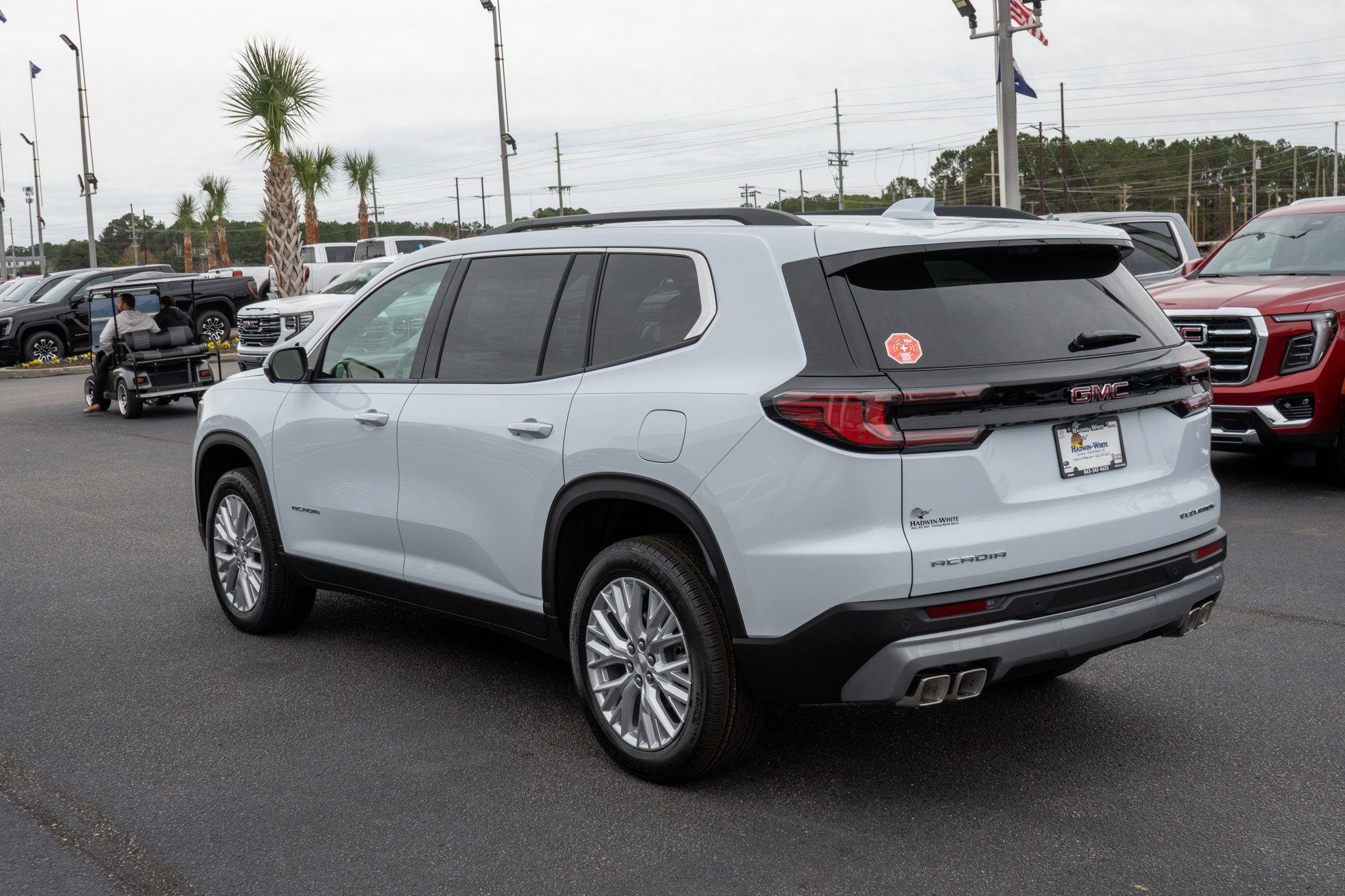 New 2026 GMC Acadia Elevation w/ Elevation Premium Package FWD image 5