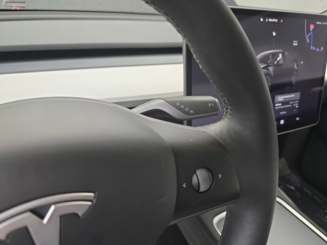 Used 2025 Tesla Model Y Long Range image 35
