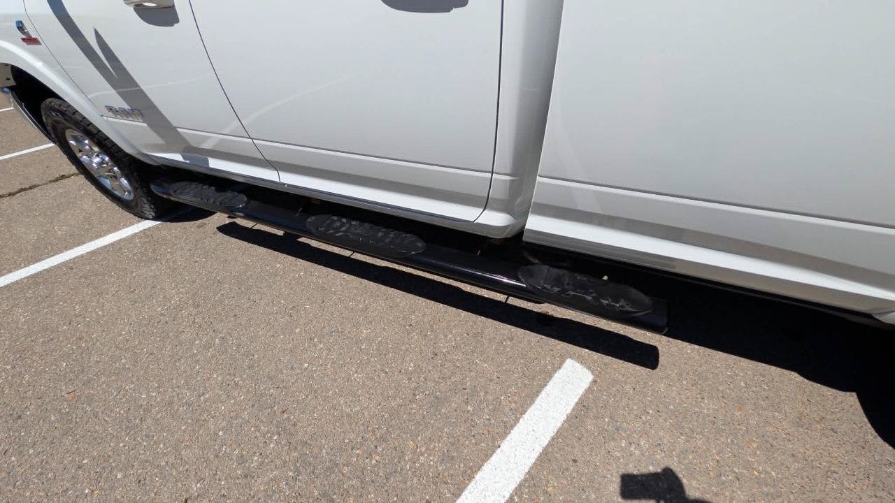 Used 2020 RAM 3500 Laramie AWD/4WD image 12