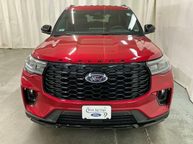 Used 2025 Ford Explorer ST-Line image 10