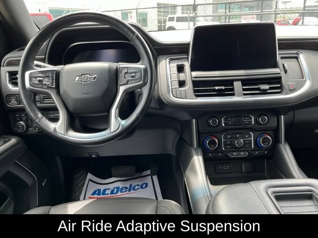 Used 2022 Chevrolet Suburban Z71 w/ Z71 Off-Road Package AWD/4WD image 21