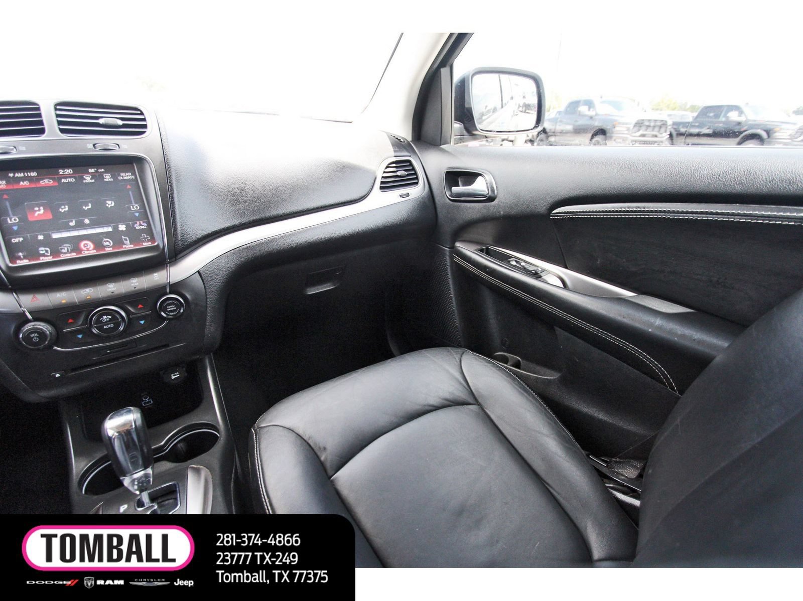 Used 2019 Dodge Journey Crossroad w/ Nav & Sun Group FWD image 11