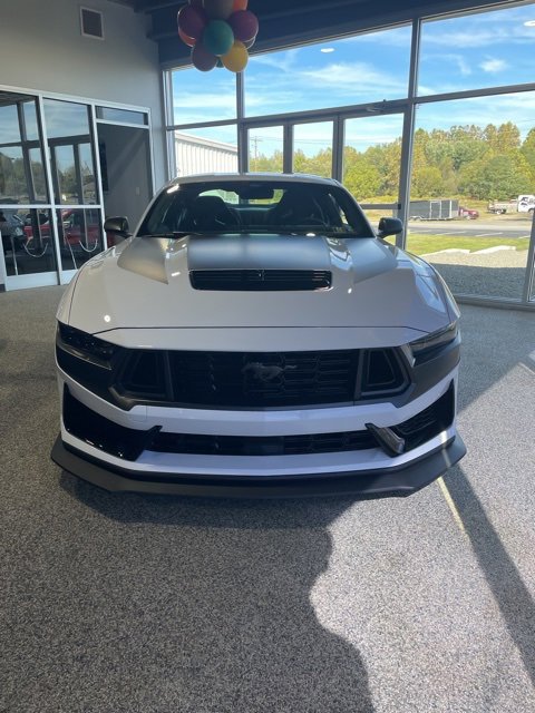 New 2025 Ford Mustang Dark Horse video 1