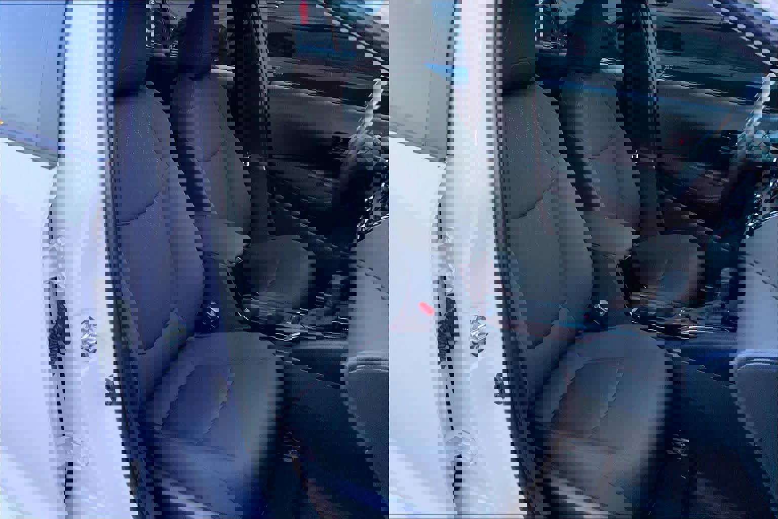 Used 2022 Toyota Corolla LE image 9