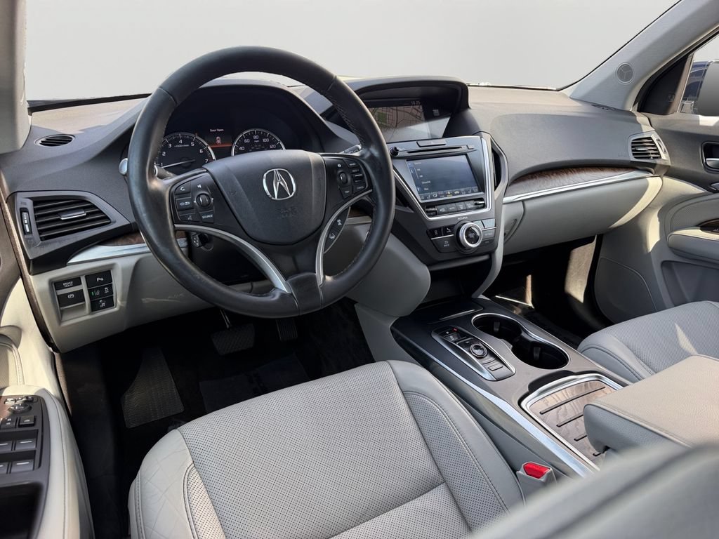 Used 2020 Acura MDX w/ Technology Package AWD/4WD image 13