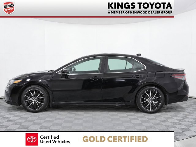 Certified 2022 Toyota Camry SE w/ Cold Weather Package FWD image 8