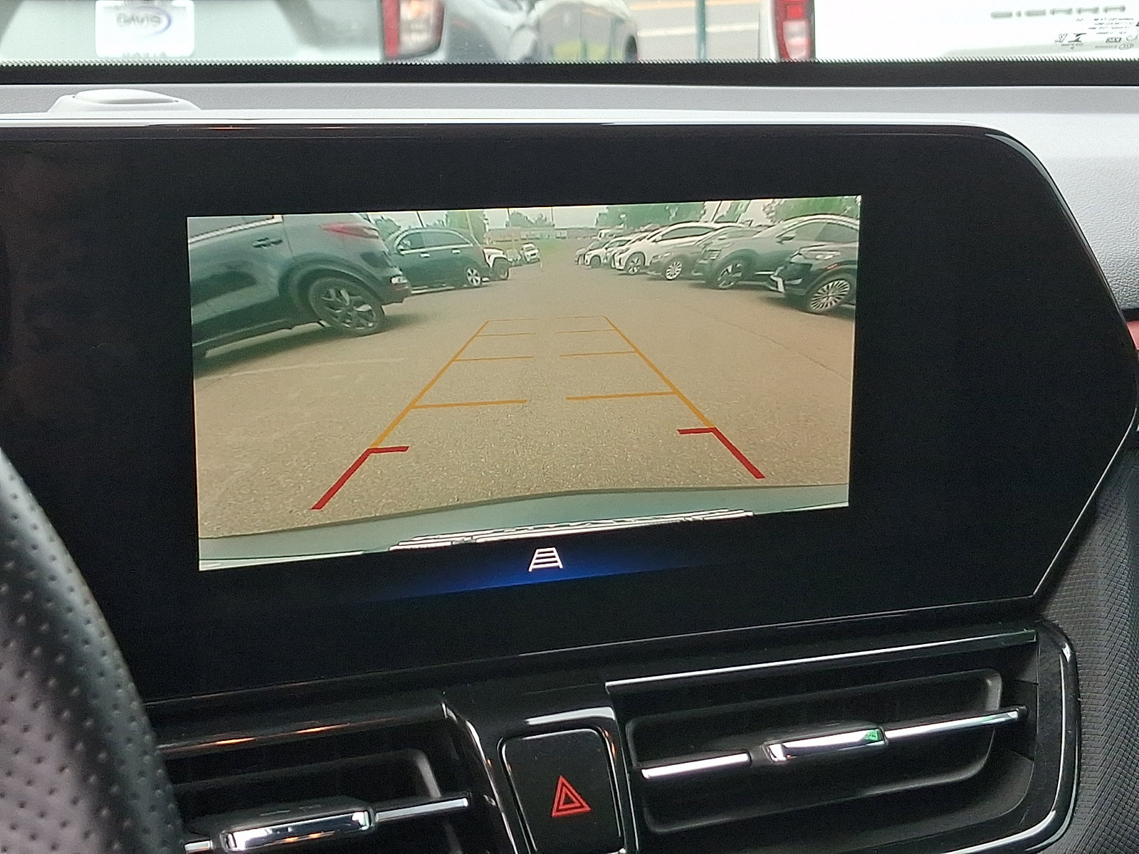 Used 2025 Chevrolet TrailBlazer RS w/ Convenience Package AWD/4WD image 17
