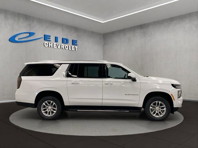 New 2026 Chevrolet Suburban LS w/ Max Trailering Package video 2