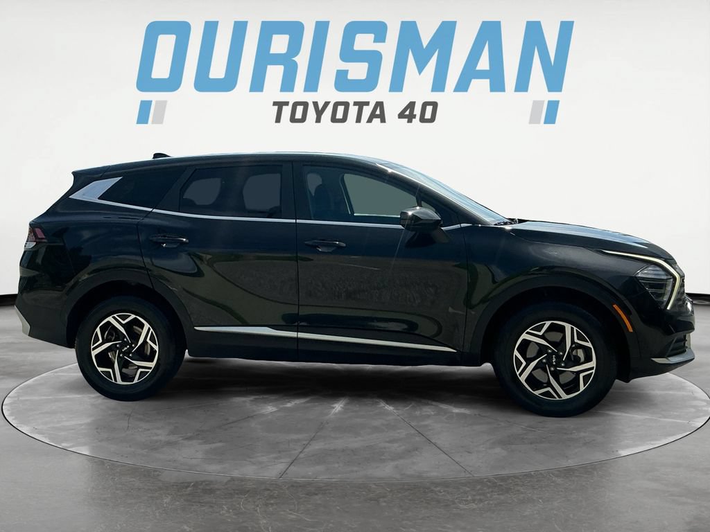 Used 2024 Kia Sportage LX AWD/4WD image 8