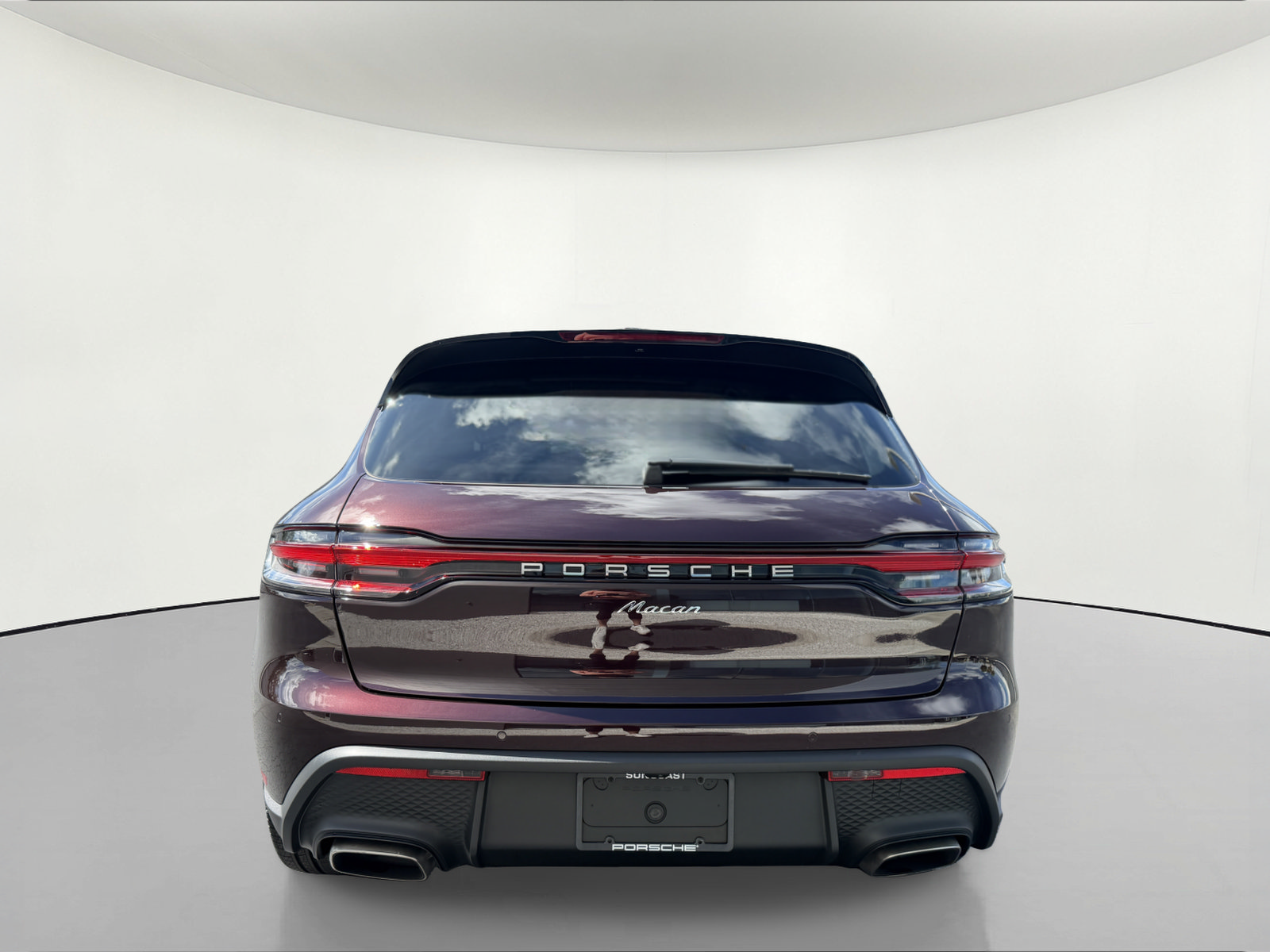 New 2026 Porsche Macan AWD/4WD image 7