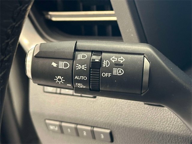 Used 2024 Lexus GX 550 image 31