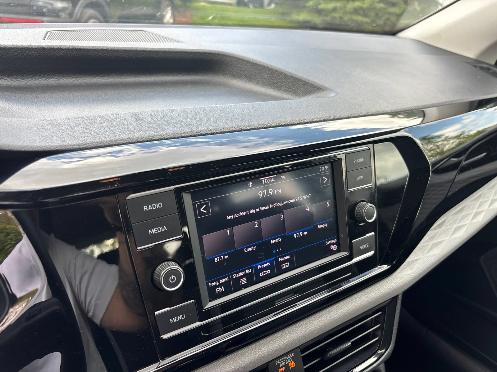 Certified 2023 Volkswagen Taos S FWD image 18