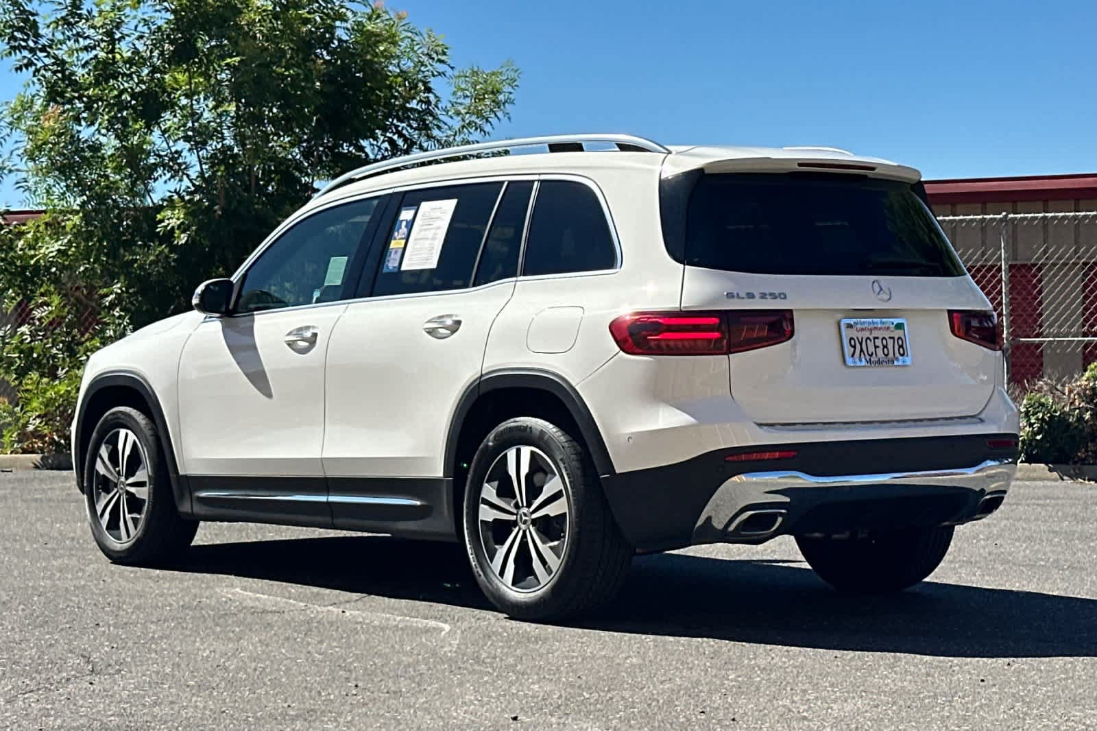 Certified 2025 Mercedes-Benz GLB 250 image 5