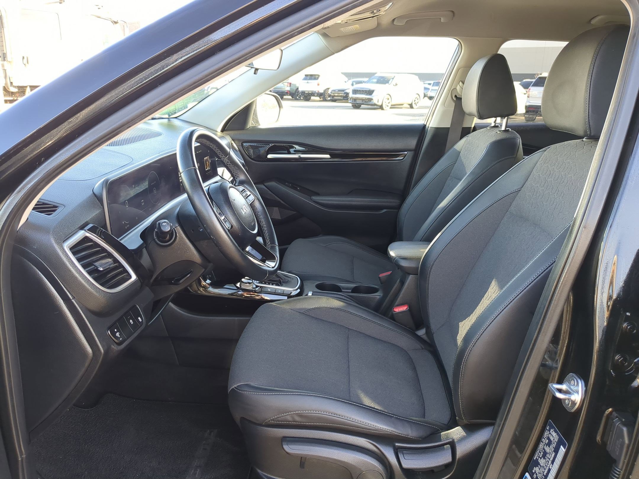 Certified 2024 Kia Seltos S image 16