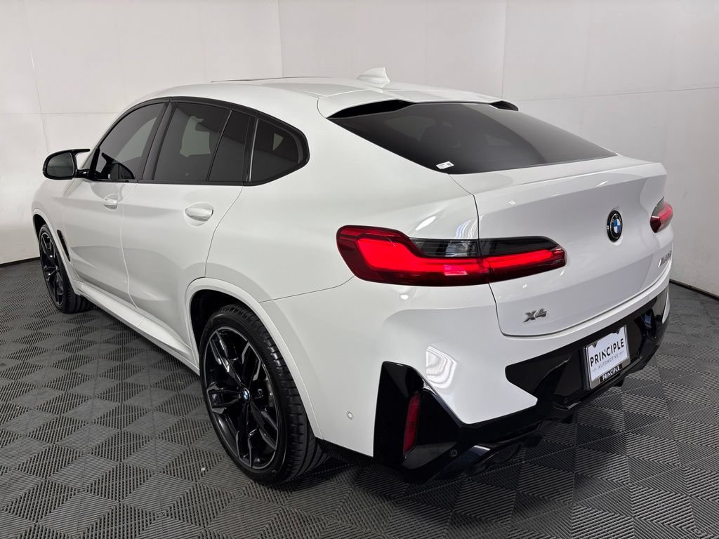 Used 2023 BMW X4 M40i AWD/4WD image 7