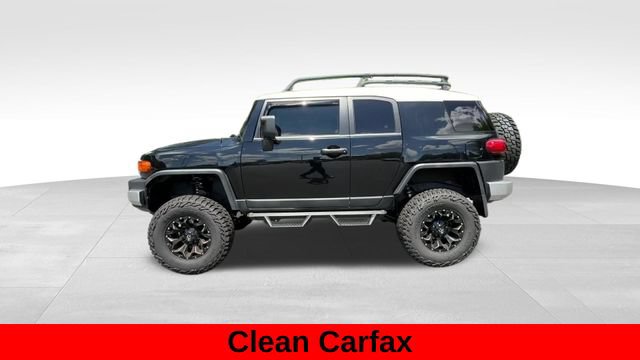 Used 2013 Toyota FJ Cruiser 4WD w/ Convenience Pkg image 3
