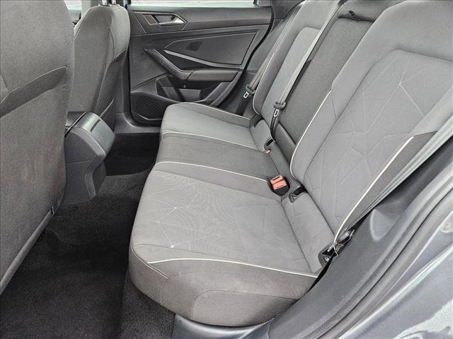 Used 2025 Volkswagen Jetta Sport FWD image 17