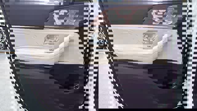 Used 2026 Mercedes-Benz GLE 450 4MATIC image 14