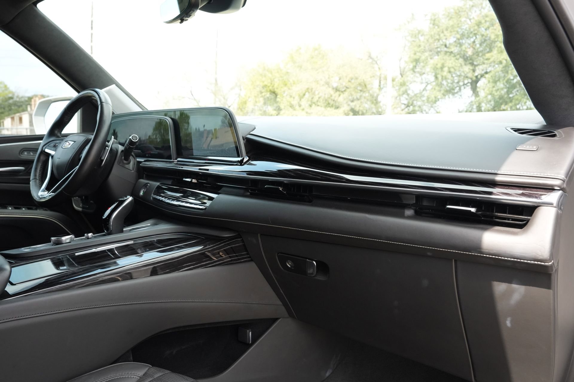 Certified 2023 Cadillac Escalade V image 26