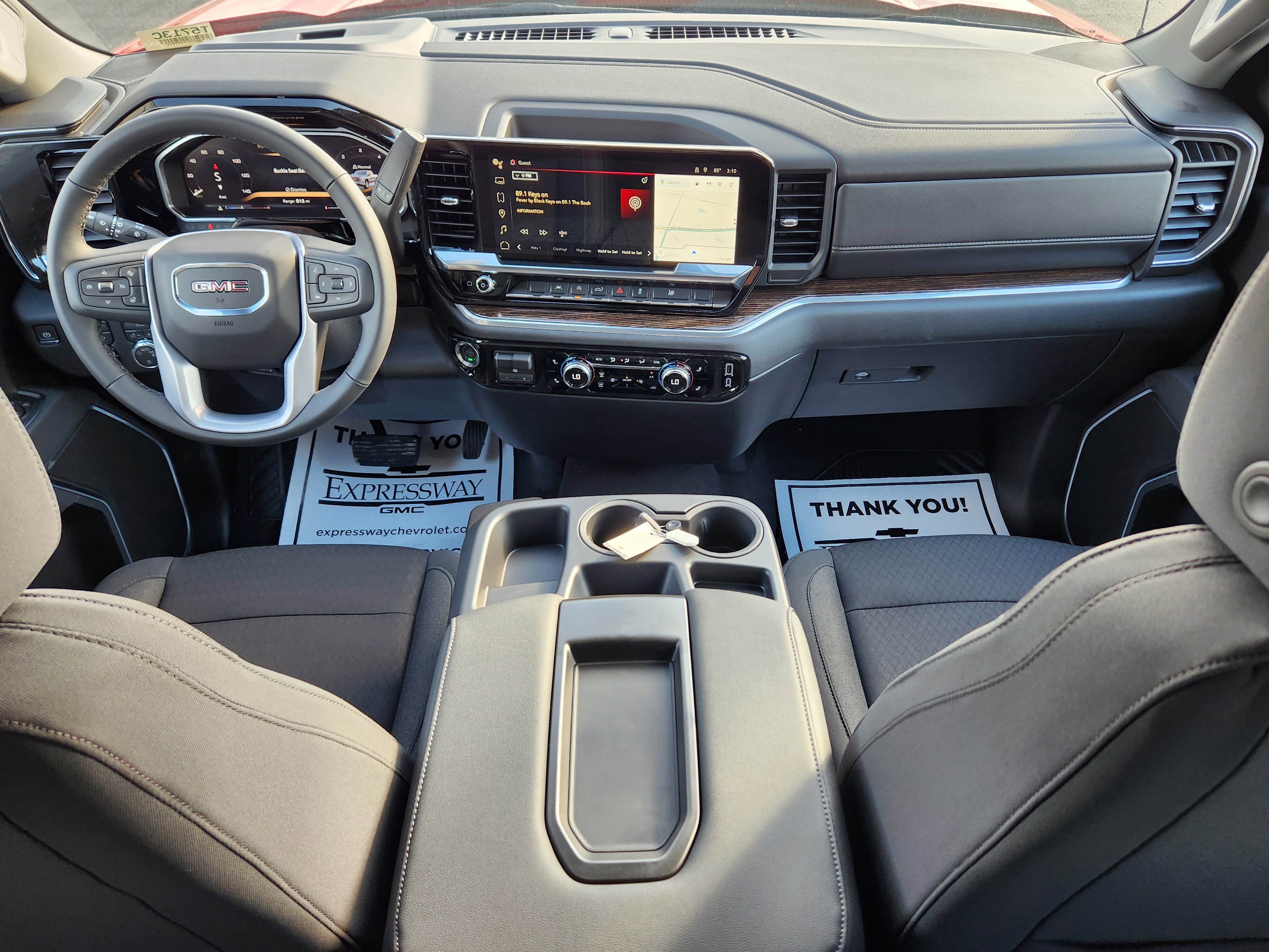 New 2026 GMC Sierra 1500 SLE image 10