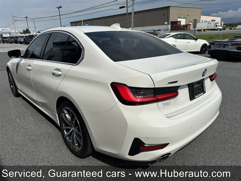 Used 2021 BMW 330i xDrive Sedan w/ Premium Package image 6