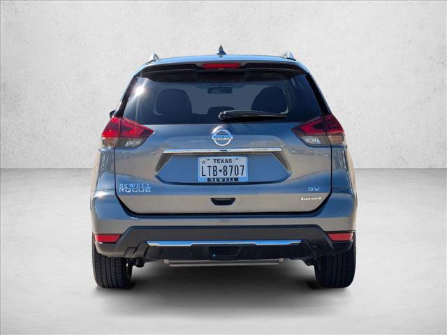 Used 2018 Nissan Rogue SV w/ Premium Package image 6