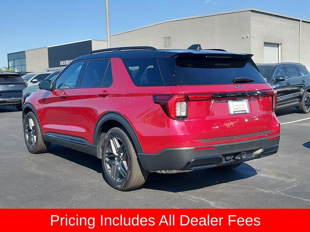 Used 2025 Ford Explorer ST-Line w/ Premium Package RWD image 6