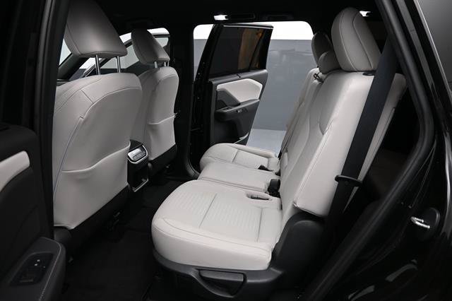 Used 2024 Lexus TX 350 FWD w/ Cold Weather Package image 15