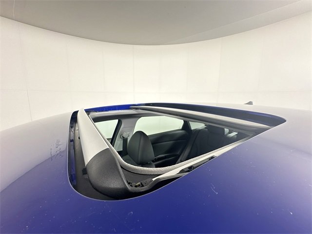 Used 2023 Hyundai Elantra Limited w/ Cargo Package image 20