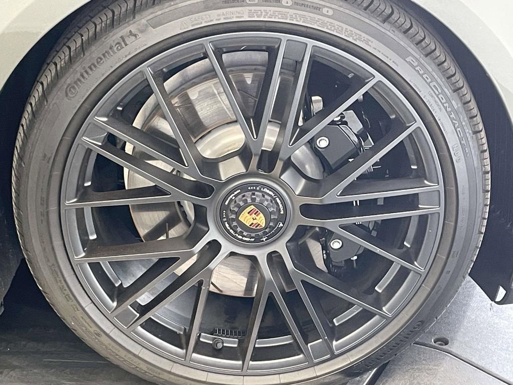 Certified 2025 Porsche Panamera GTS image 14