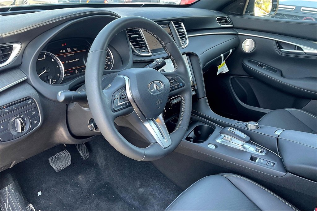 New 2025 INFINITI QX55 Sensory w/ Lighting Package image 7