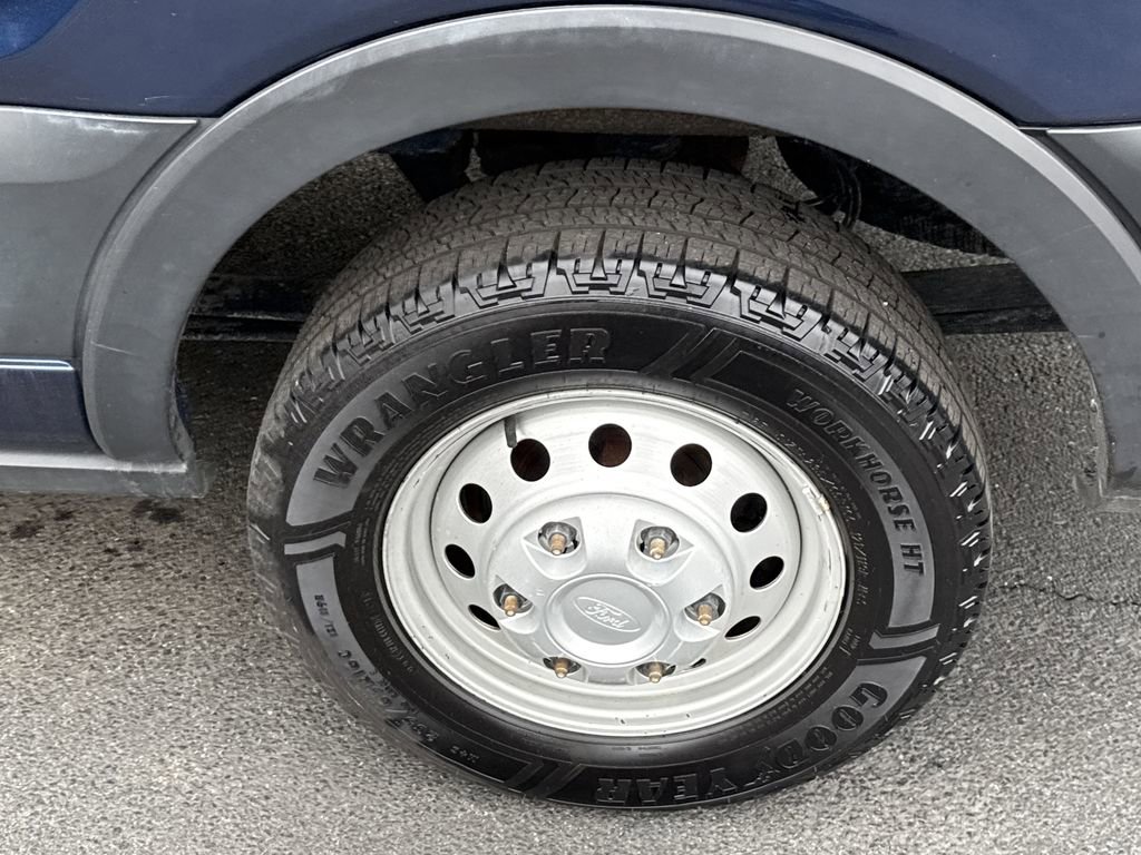 Used 2021 Ford Transit 250 Medium Roof AWD image 12