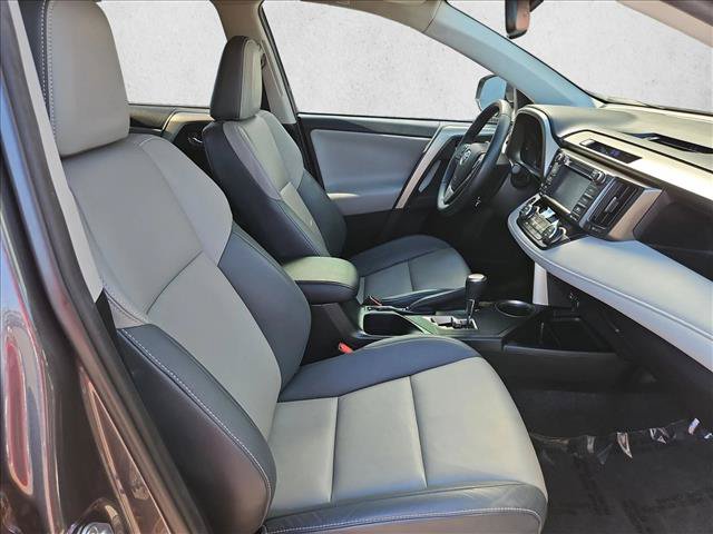 Used 2015 Toyota RAV4 Limited w/ Technology Package FWD image 27