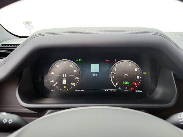 New 2026 Land Rover Defender 110 X-Dynamic SE AWD/4WD image 24