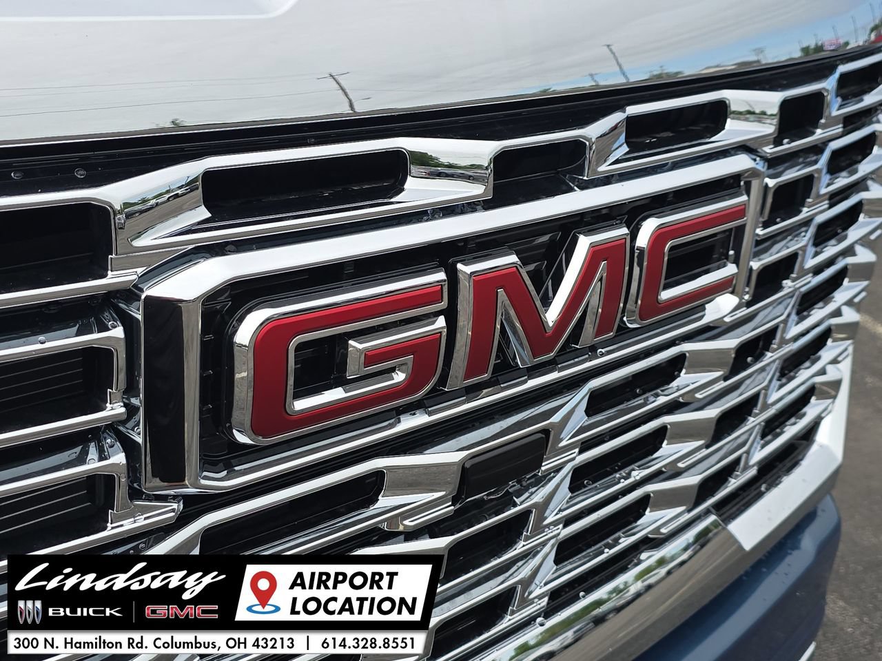 New 2026 GMC Sierra 2500 Denali w/ Denali Reserve Package AWD/4WD image 33