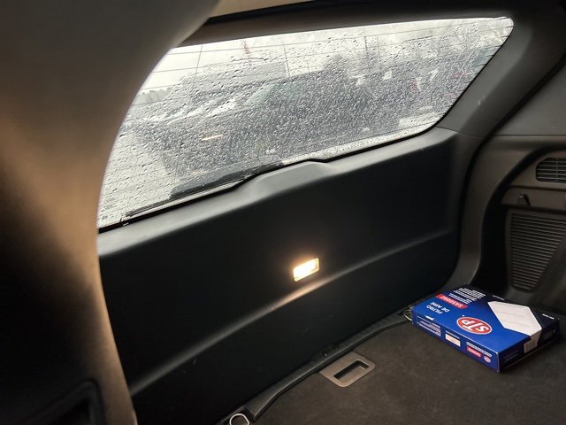 Used 2020 Ford Escape SEL image 9