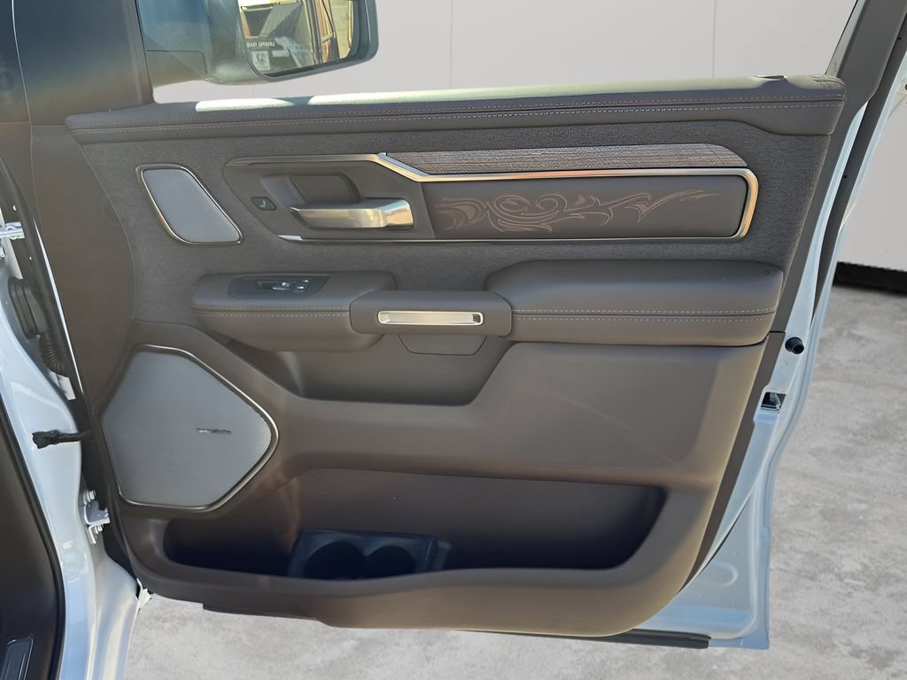 New 2026 RAM 1500 Limited AWD/4WD image 15