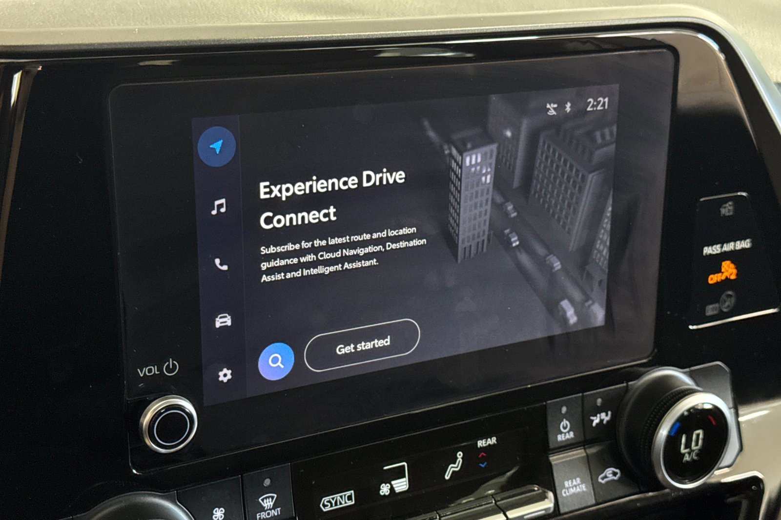 Used 2024 Toyota Highlander LE image 20