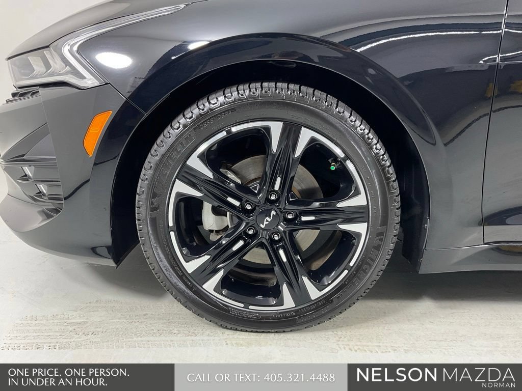 Used 2024 Kia K5 GT-Line AWD/4WD image 10