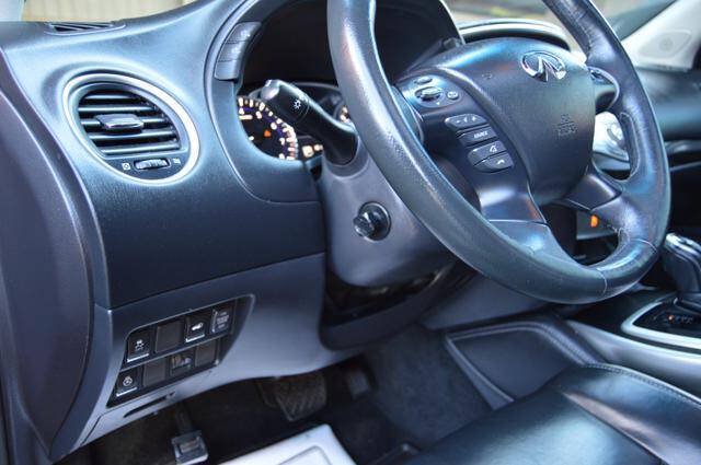 Used 2016 INFINITI QX60 Luxe w/ Premium Package AWD/4WD image 31