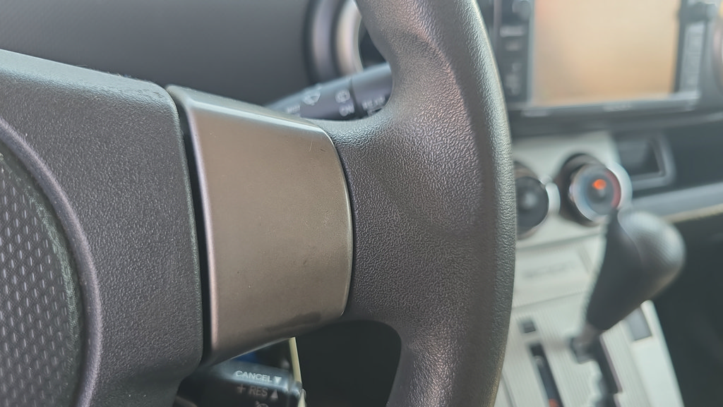 Used 2015 Scion xB FWD image 23