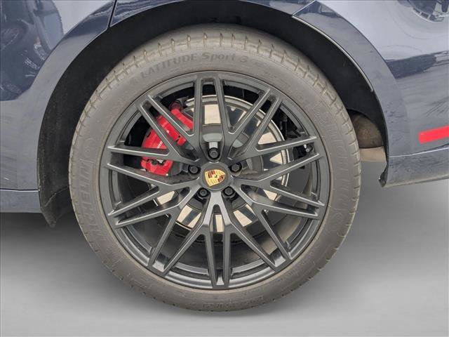Used 2022 Porsche Macan GTS AWD/4WD image 19