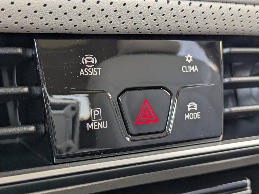 New 2026 Volkswagen Atlas SEL Premium R-Line image 38