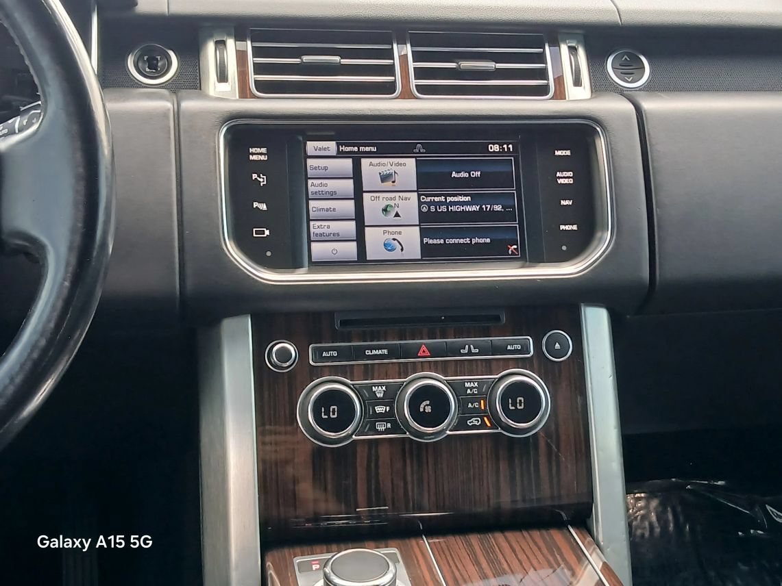 Used 2014 Land Rover Range Rover HSE AWD/4WD image 28