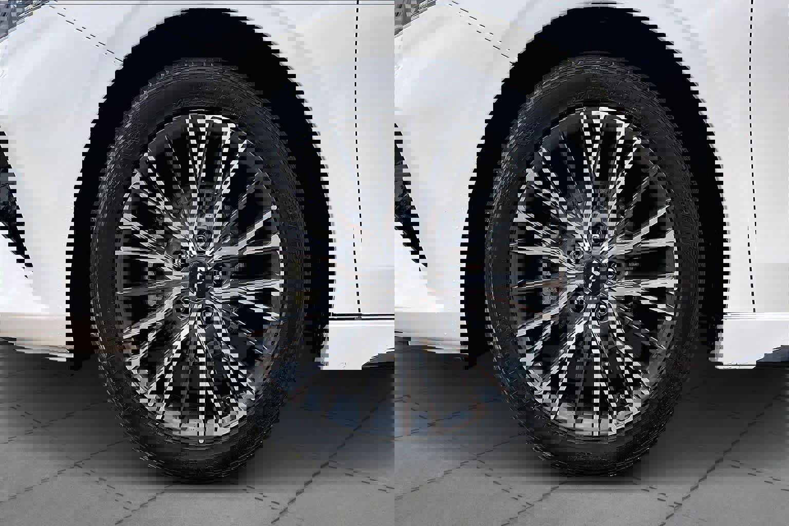 Used 2024 Kia Forte GT-Line image 10