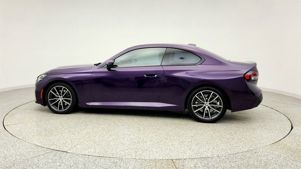 Used 2023 BMW 230i Coupe w/ Convenience Package image 8