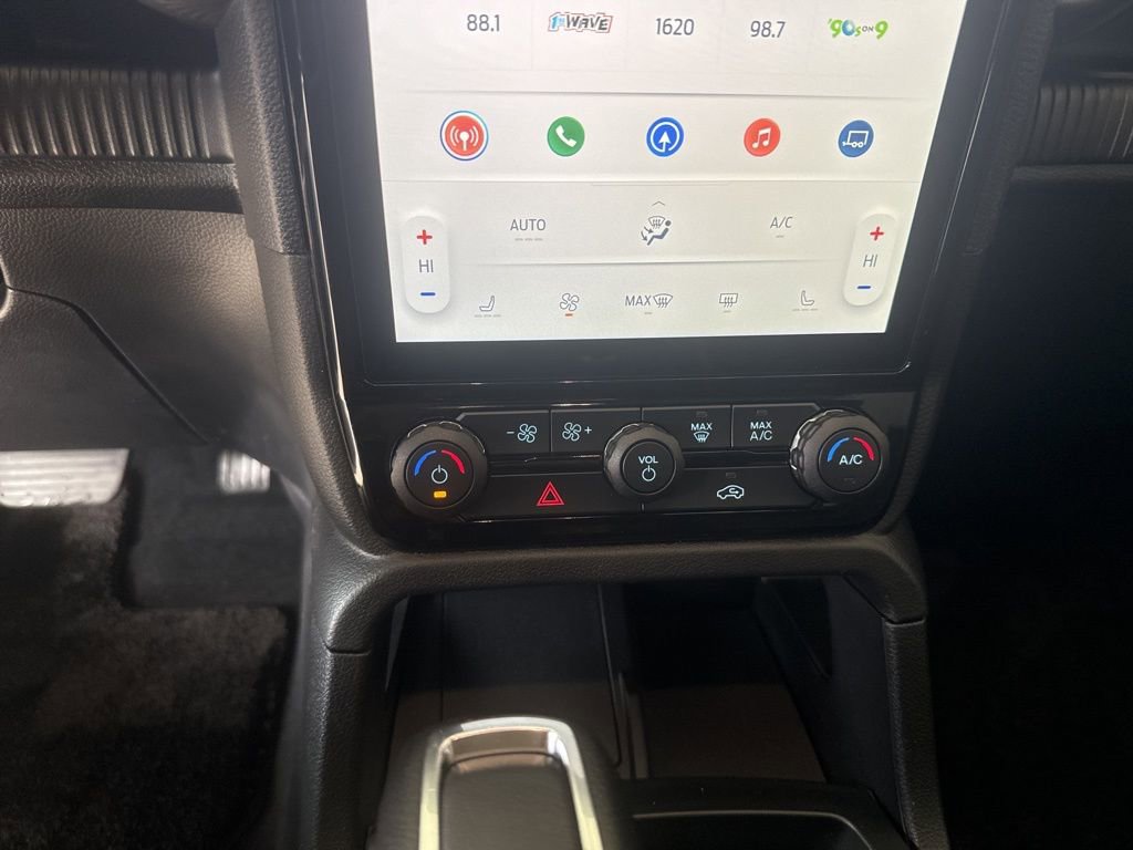 New 2025 Ford Ranger XLT w/ Equipment Group 301A High image 12