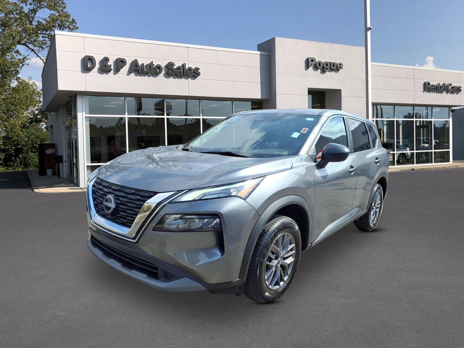 Used 2023 Nissan Rogue S image 4